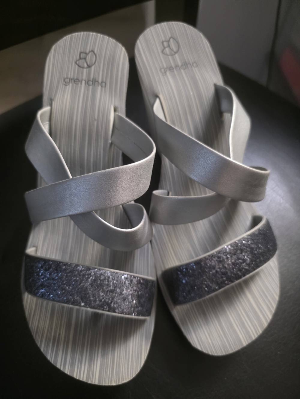 Grendha wedge sandals Women Silver Glimmer Cross-Strap Sandals